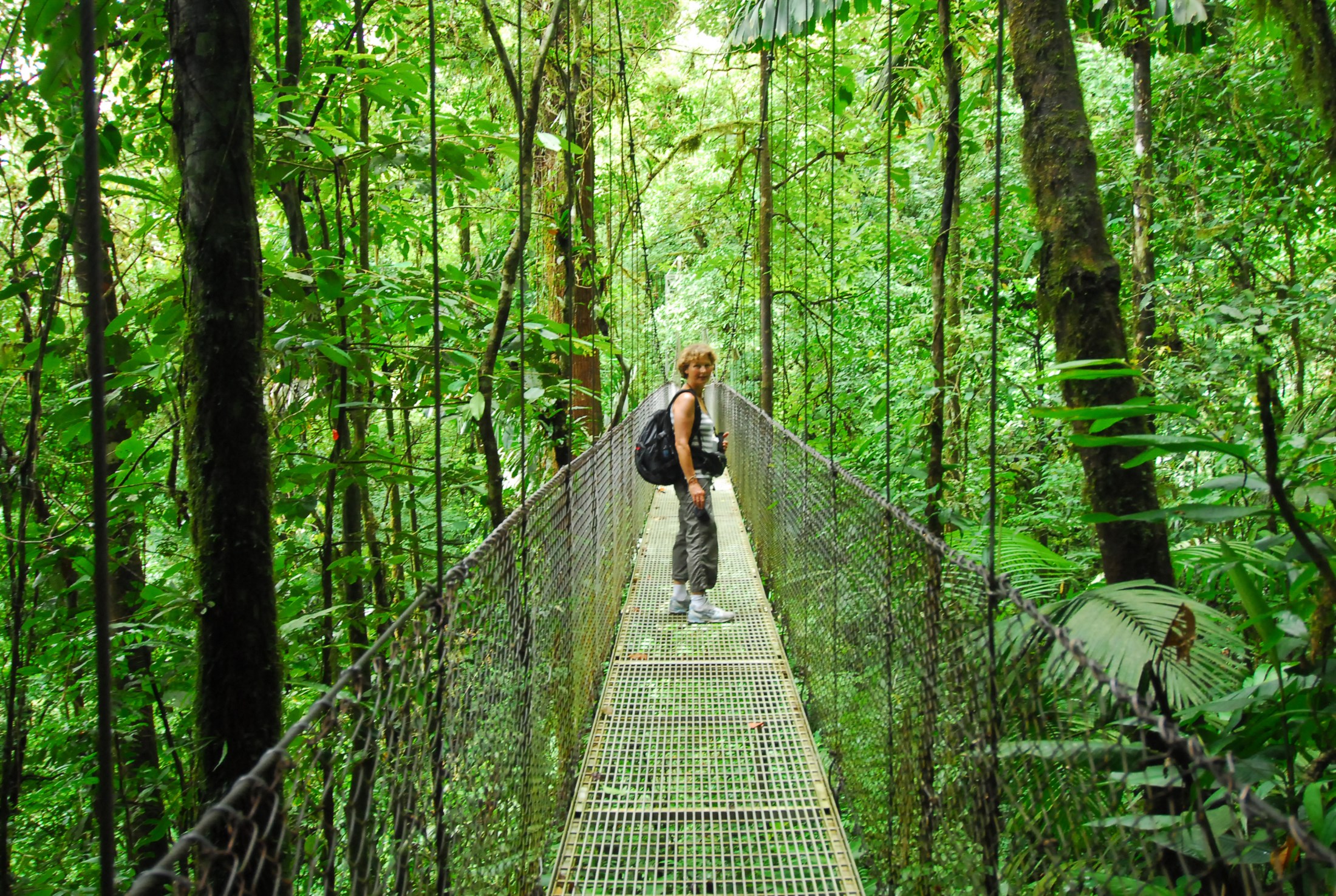 costa-rica-linking-tourism-conservation_e576-2200x1476px